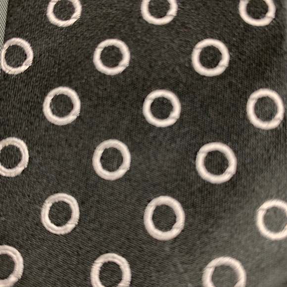 JOHN VARVATOS Black White Circles Silk Tie - Picture 2 of 6